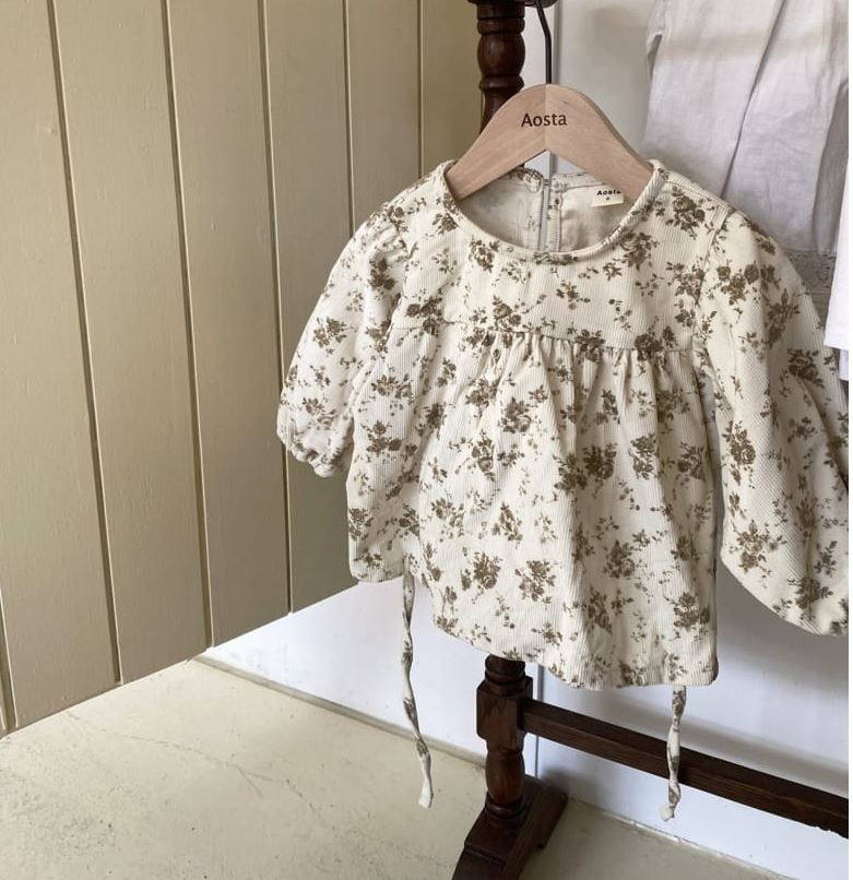 Chamomile Blouse