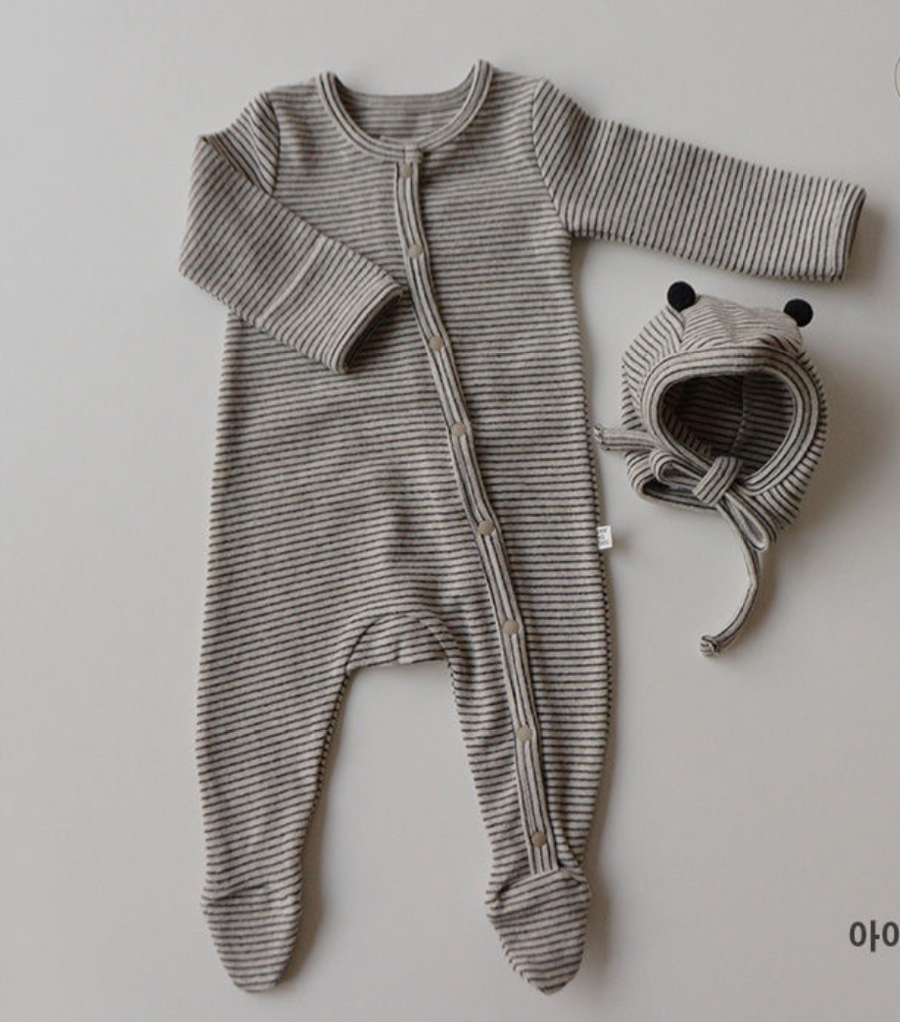 Mini Striped Baby Bodysuit with Hat
